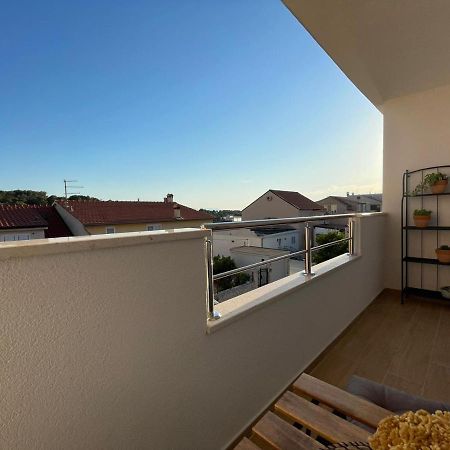 Apartment Branka Kustura ฮวาร์ ภายนอก รูปภาพ
