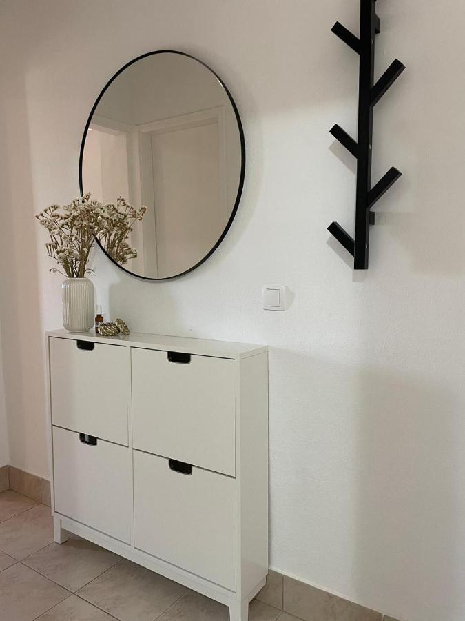 Apartment Branka Kustura ฮวาร์ ภายนอก รูปภาพ
